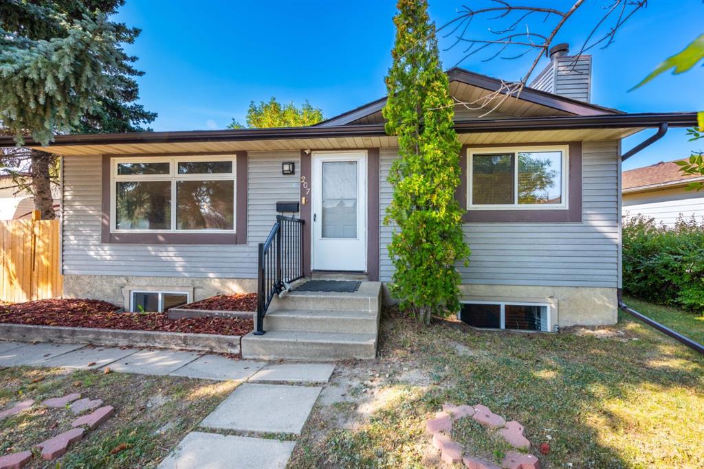 207 Fallswater Road NE, A2258804, Alberta,