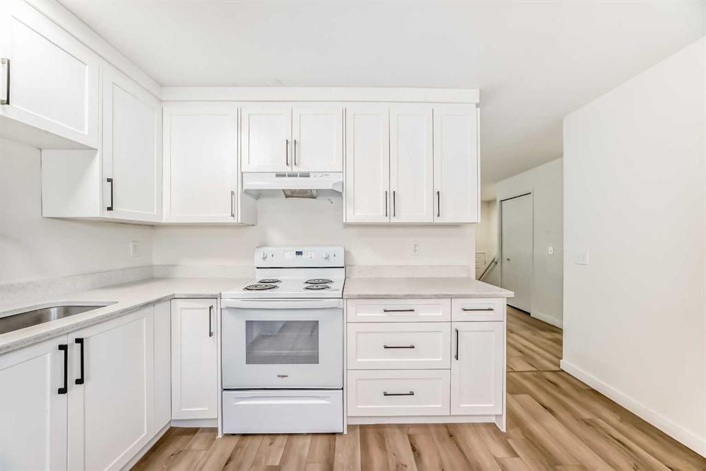 Fourth View of 51 Macewan Park Way NW, MacEwan Glen, Calgary, Alberta, T3K 3E3