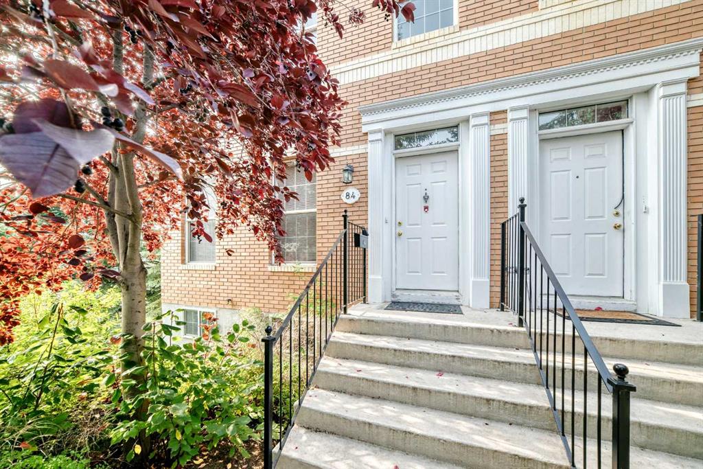 84 Inverness Square SE, A2258816, Alberta,