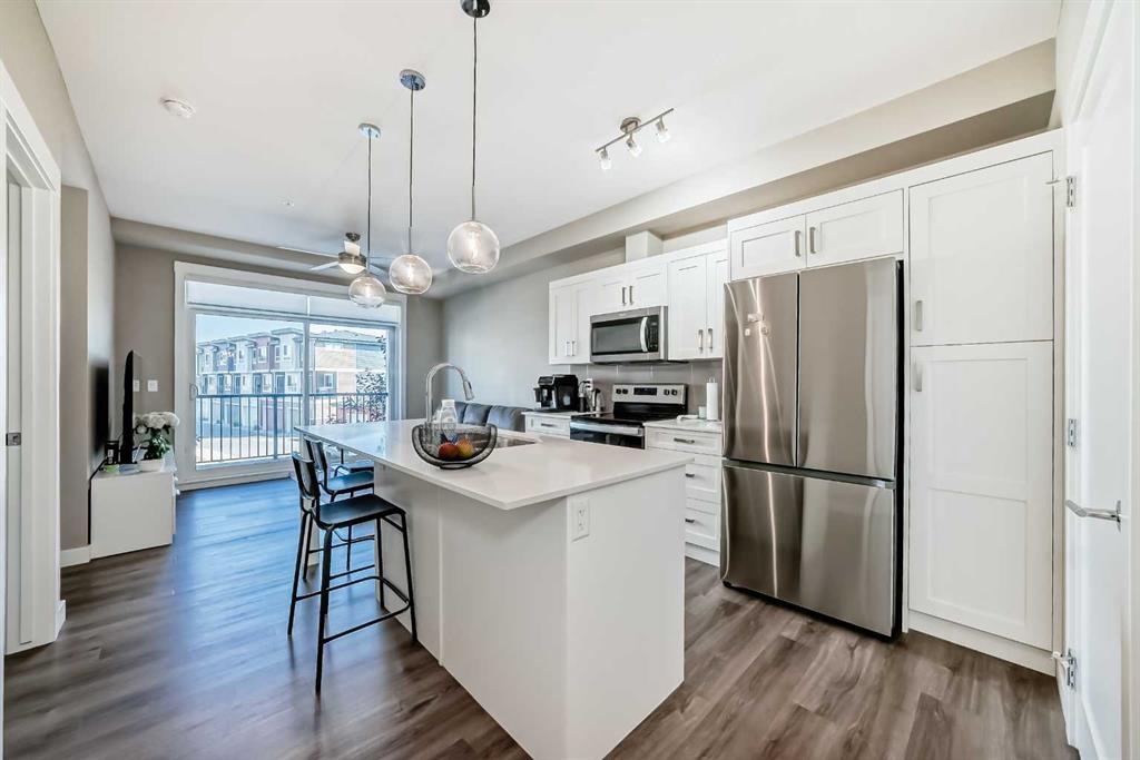207, 40 Walgrove Walk SE, A2258847, Alberta,