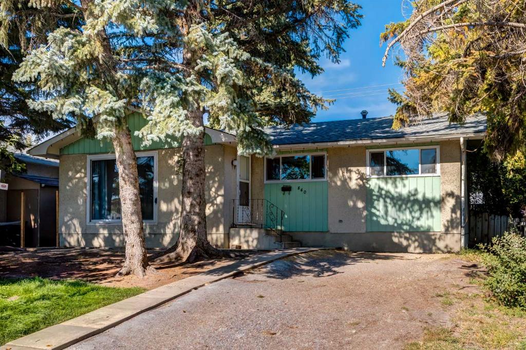 840 Raynard Crescent SE, A2258978, Alberta,