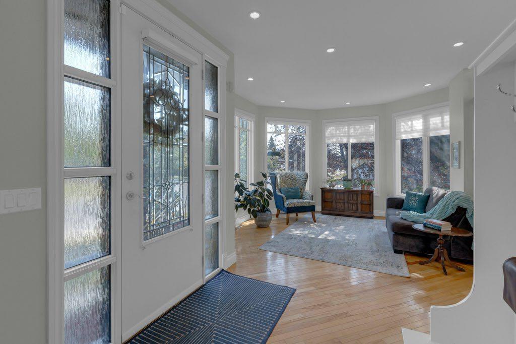 Fourth View of 902 23 Avenue NW, Mount Pleasant, Calgary, Alberta, T2M 1T4