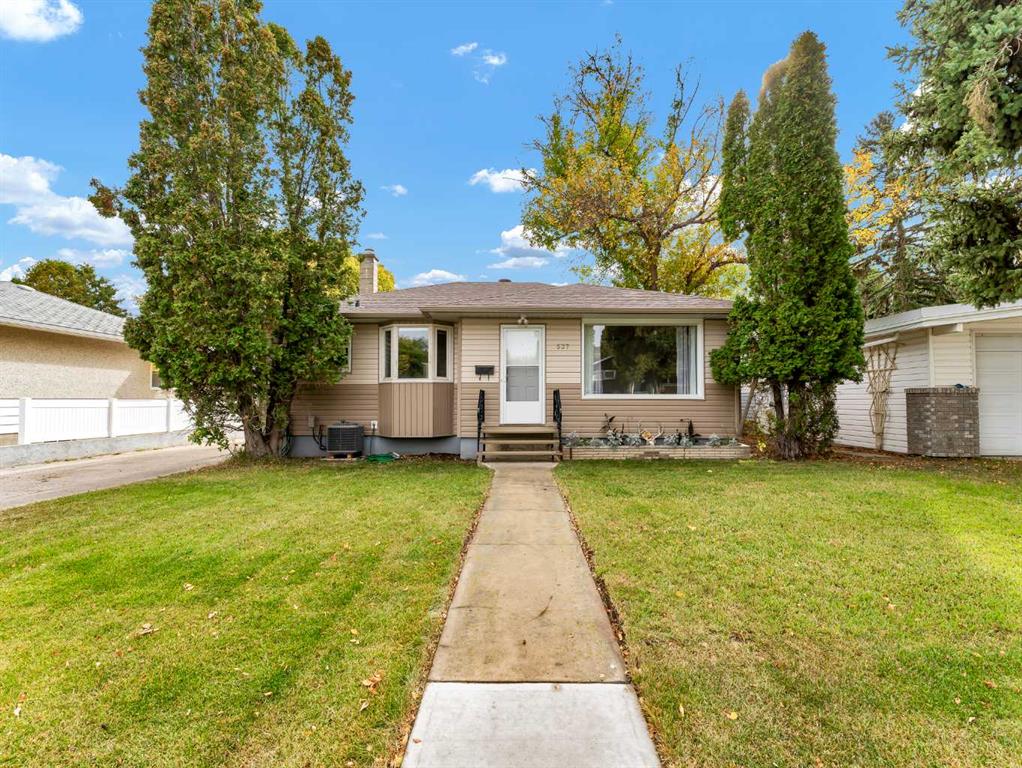 537 2 Street NW, A2259051, Alberta,