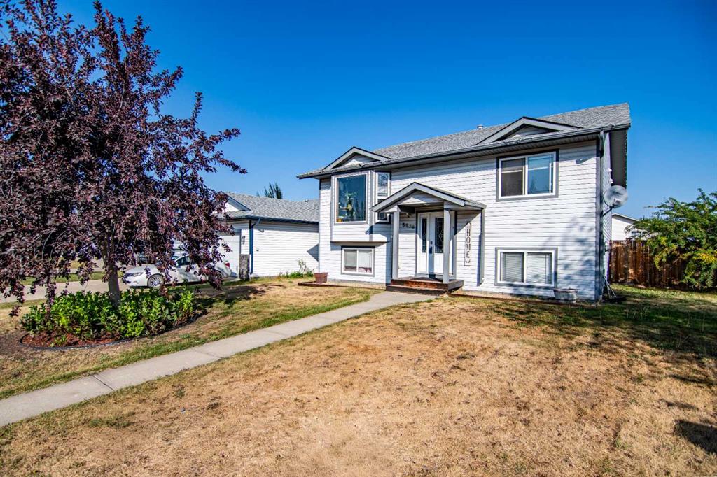 Third View of 5836 Park Street , Panorama Estates, Blackfalds, Alberta, T4M 0G1