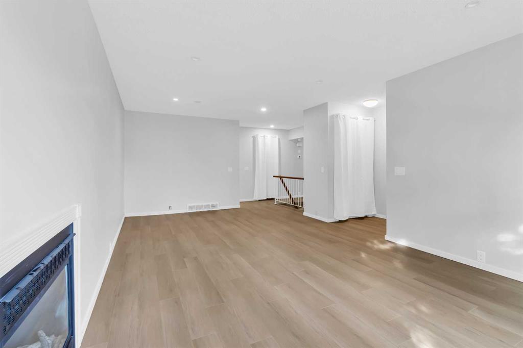 Third View of 968 Bracewood Rise SW, Braeside, Calgary, Alberta, T2W 3C9