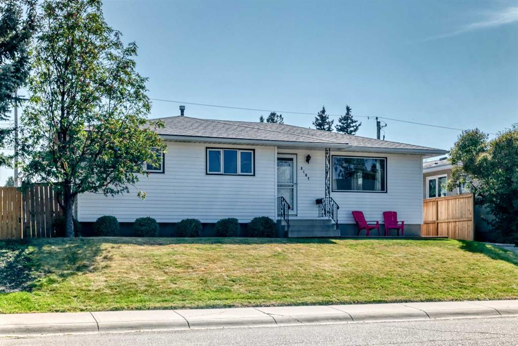 Second View of 2107 Munro Drive NE, Mayland Heights, Calgary, Alberta, T2E 5Y7