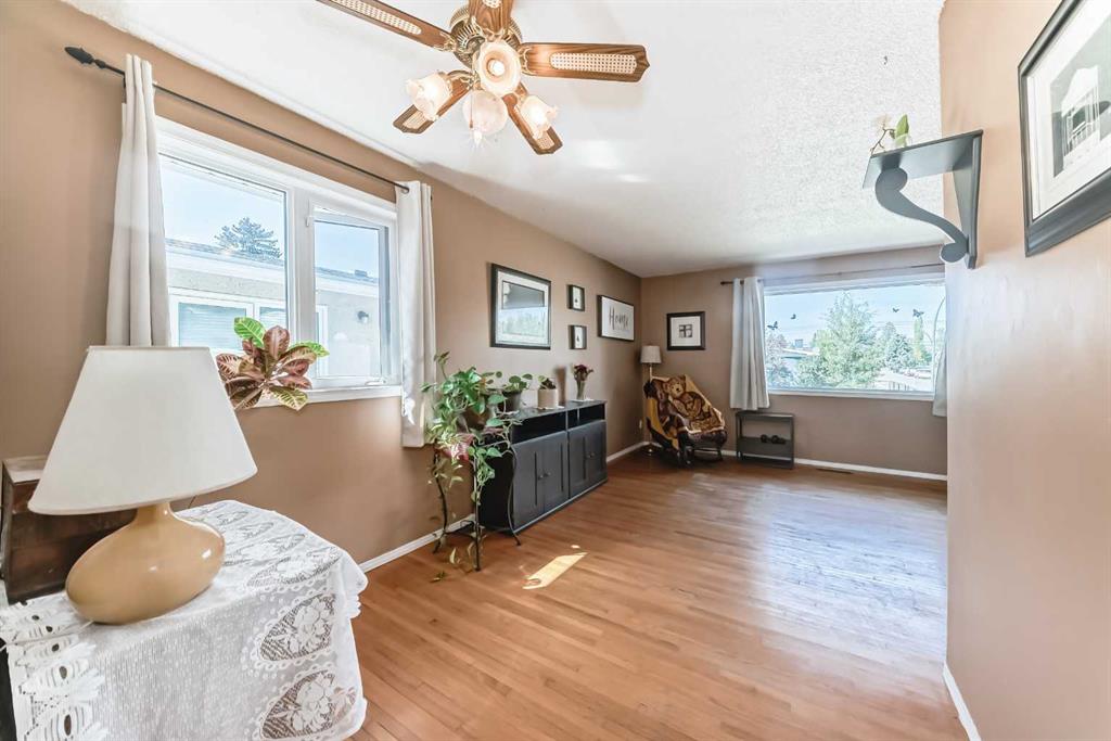 Fourth View of 2107 Munro Drive NE, Mayland Heights, Calgary, Alberta, T2E 5Y7