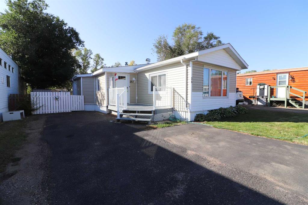 25 De Havilland Boulevard SW, A2259167, Alberta,