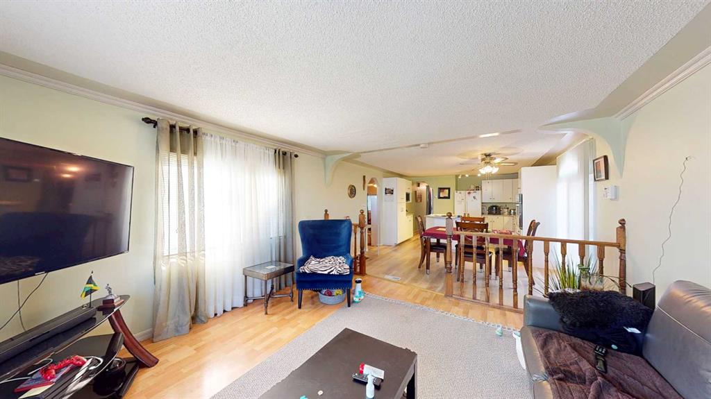 Fourth View of 25 De Havilland Boulevard SW, SW Hill, Medicine Hat, Alberta, T1A7Y6