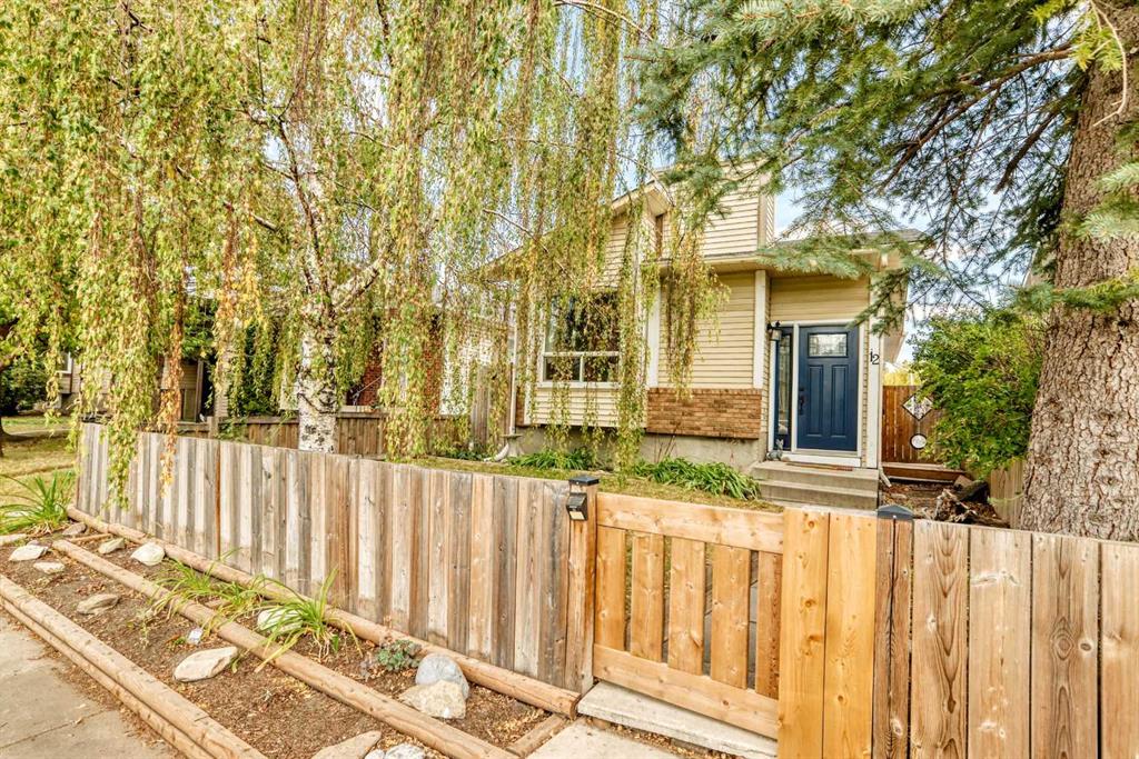 12 Taraglen Road NE, A2259192, Alberta,