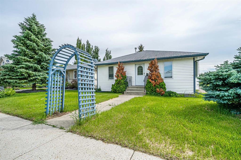 Third View of 4845 50 Avenue , Kitscoty, Kitscoty, Alberta, T0B 2P0