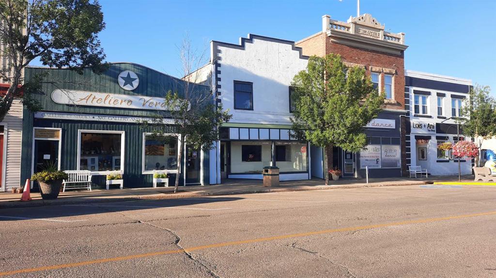 Third View of 40 3 Avenue W, Downtown Drumheller, Drumheller, Alberta, T0J0Y0