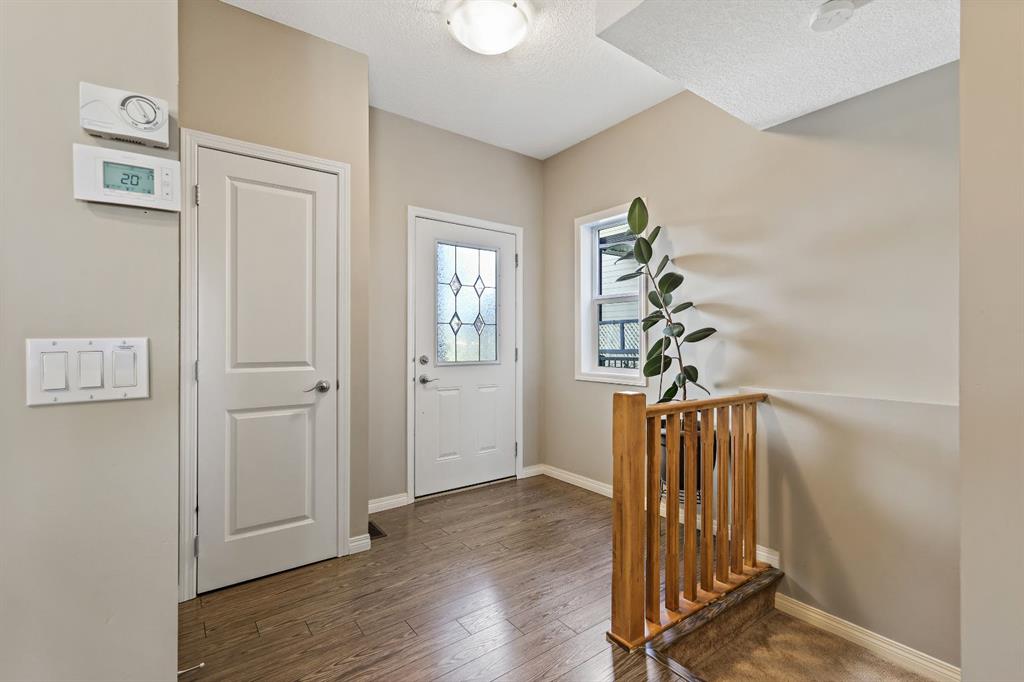 Fifth View of 114 Everglen Crescent SW, Evergreen, Calgary, Alberta, T2Y 0G5