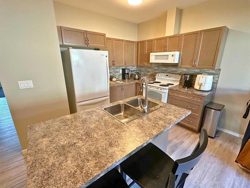 1004 Minto Street , A2259288, Alberta,