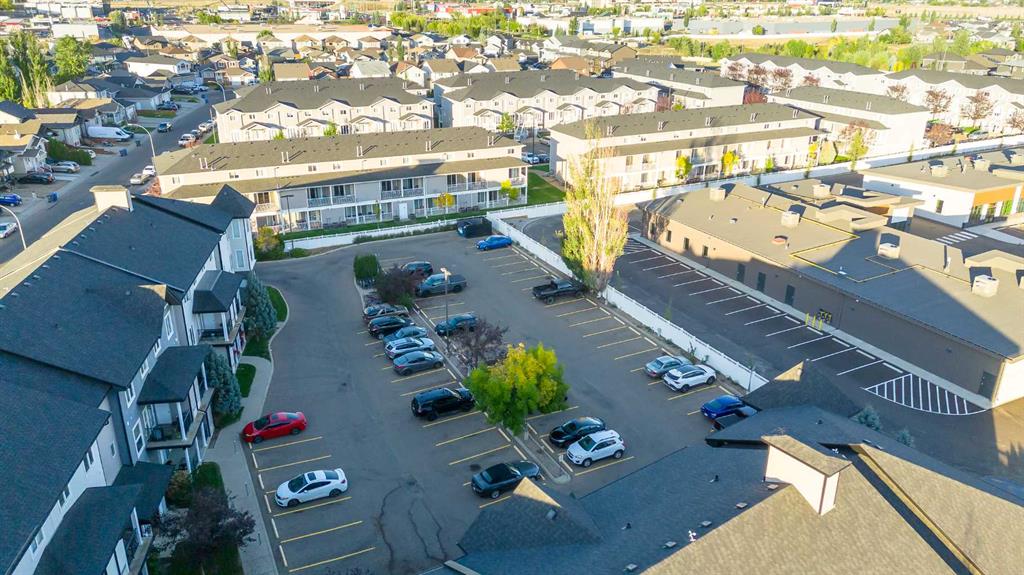 Fifth View of 32, 298 Somerset Way SE, Southland, Medicine Hat, Alberta, T1B0E9
