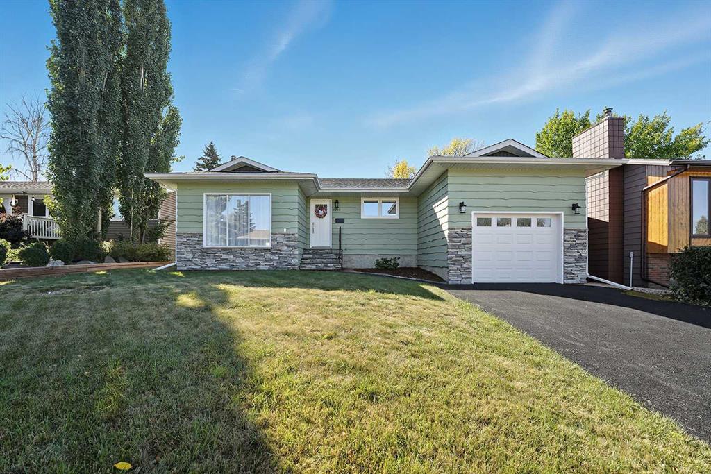Second View of 5215 38 StreetCrescent , Southwest Innisfail, Innisfail, Alberta, T4G 1G8
