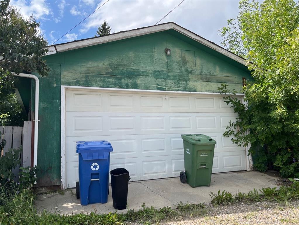 Third View of 7834 21 Street SE, Ogden, Calgary, Alberta, T2C 1Y7