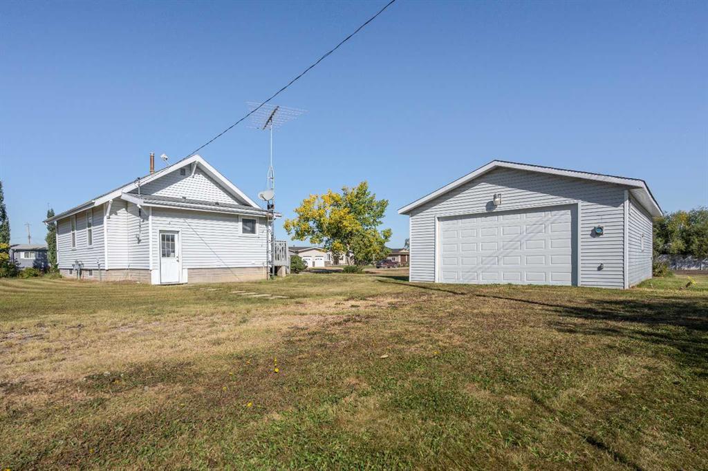 1007 Robert Street , A2259453, Alberta,