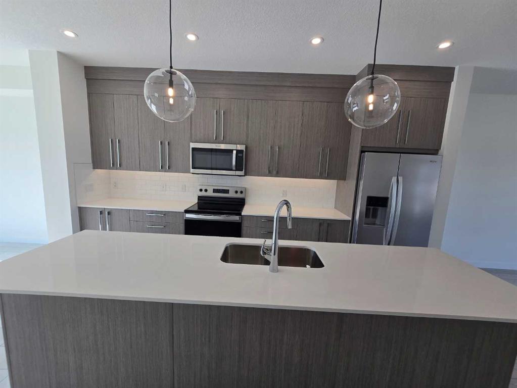Third View of 145 Raven Link SE, Rangeview, Calgary, Alberta, T3M 2K1