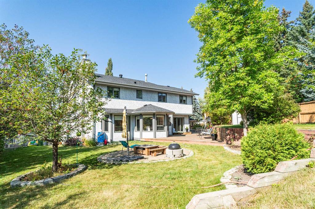 Fifth View of 307 Woodhaven Bay SW, Woodbine, Calgary, Alberta, T2W5S2