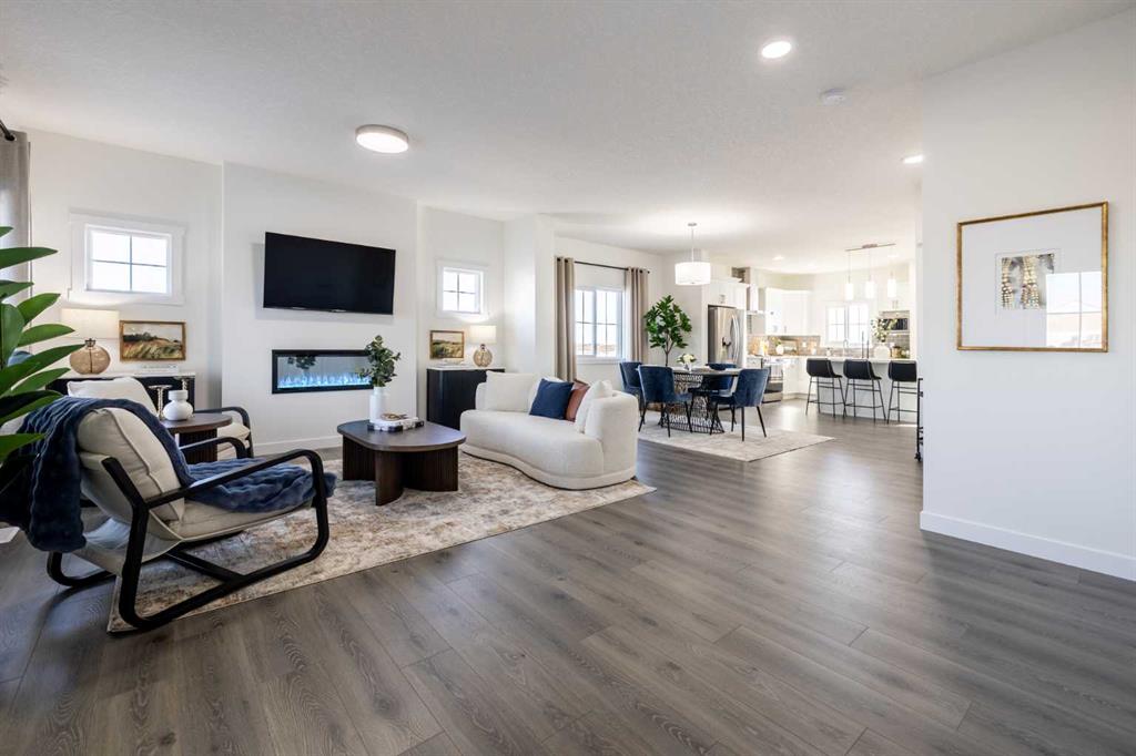 Fifth View of 15 Creekstone Walk SW, Pine Creek, Calgary, Alberta, T2X 4Y1