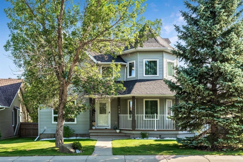 135 Westridge Close , A2259804, Alberta,