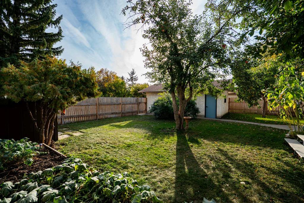 Fourth View of 6209 42 Avenue , Marler, Camrose, Alberta, T4V 2W8