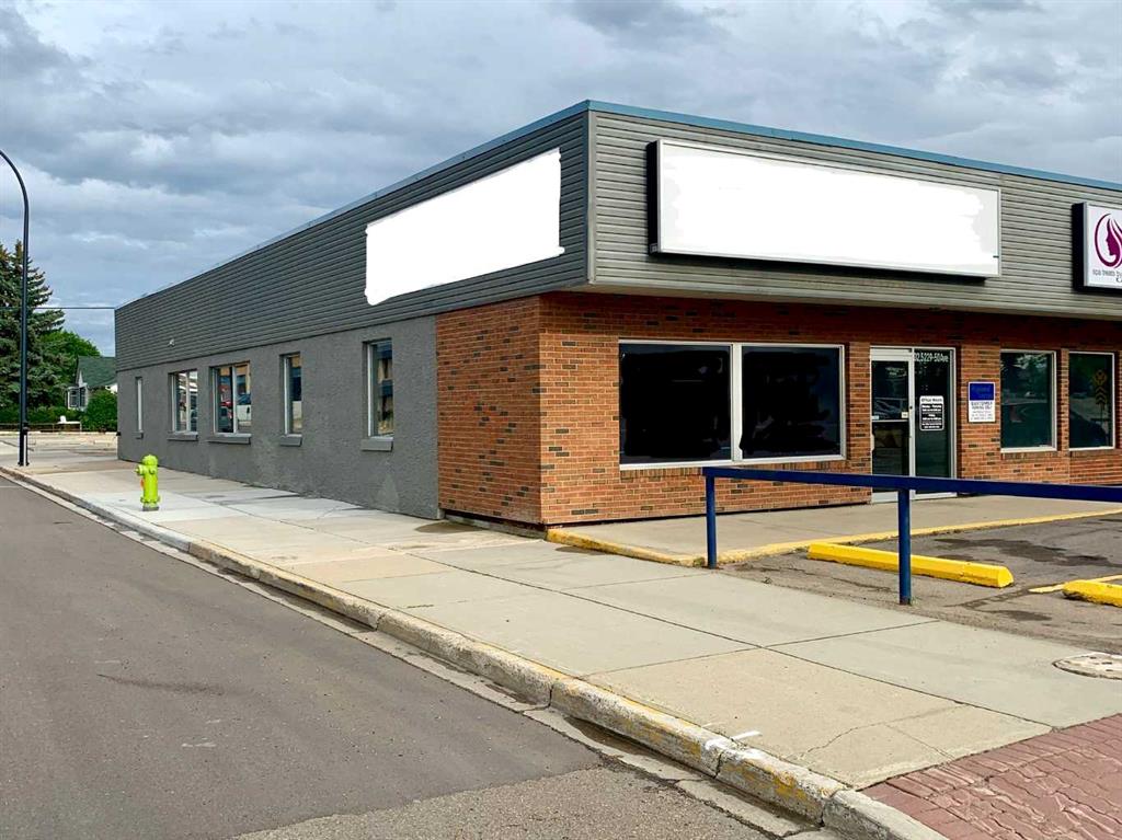 102, 5229 50 Avenue , A2259932, Alberta,