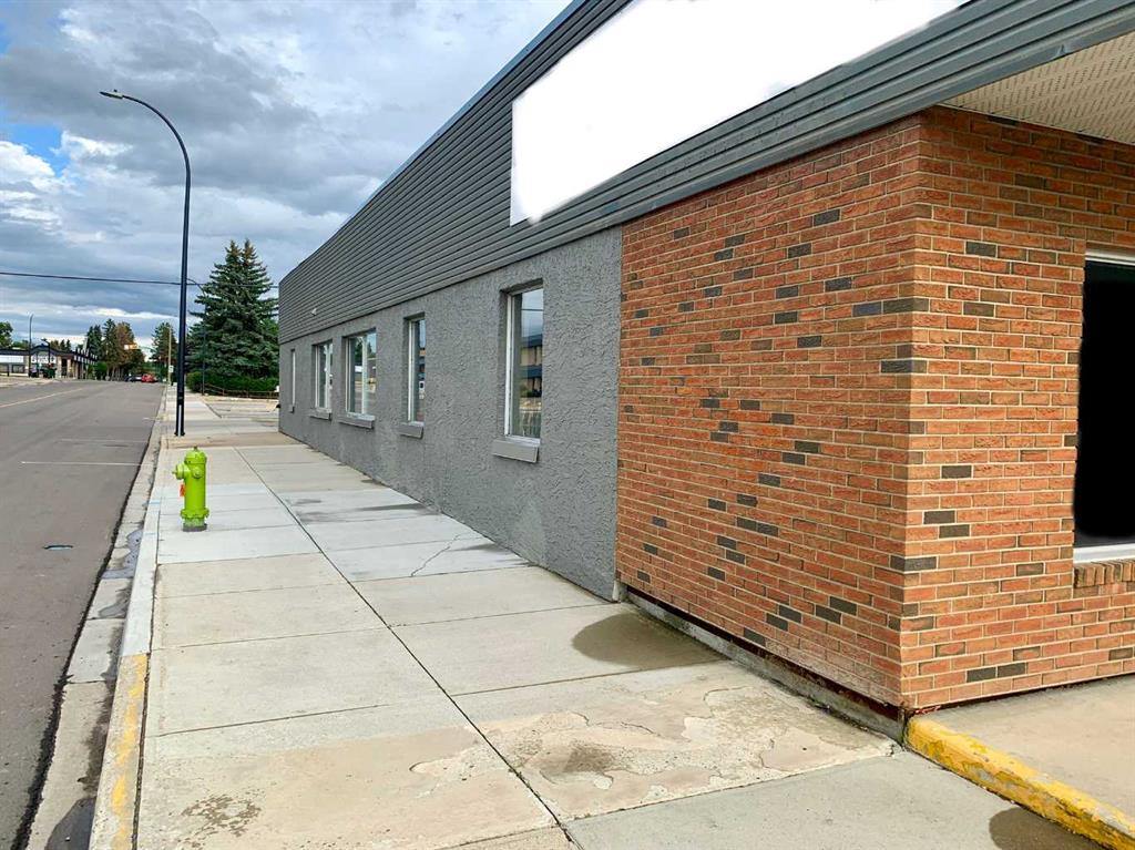 Fourth View of 102, 5229 50 Avenue , Downtown Red Deer, Red Deer, Alberta, T4N4B4