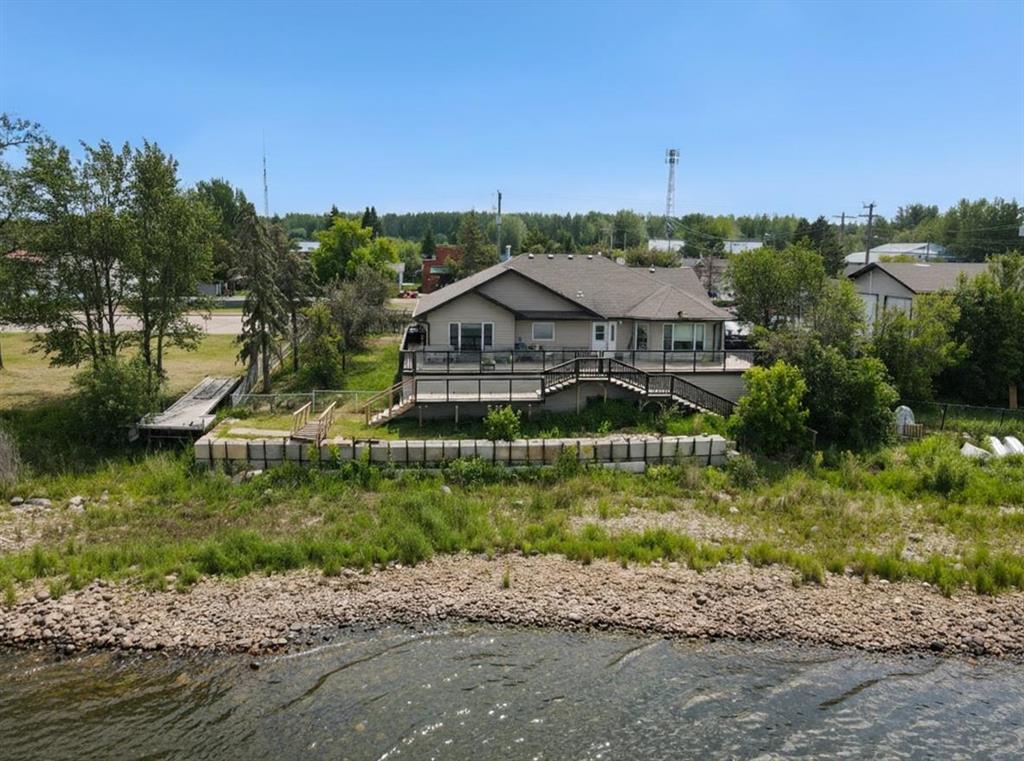 81 Peace River Avenue  , A2259965, Alberta,