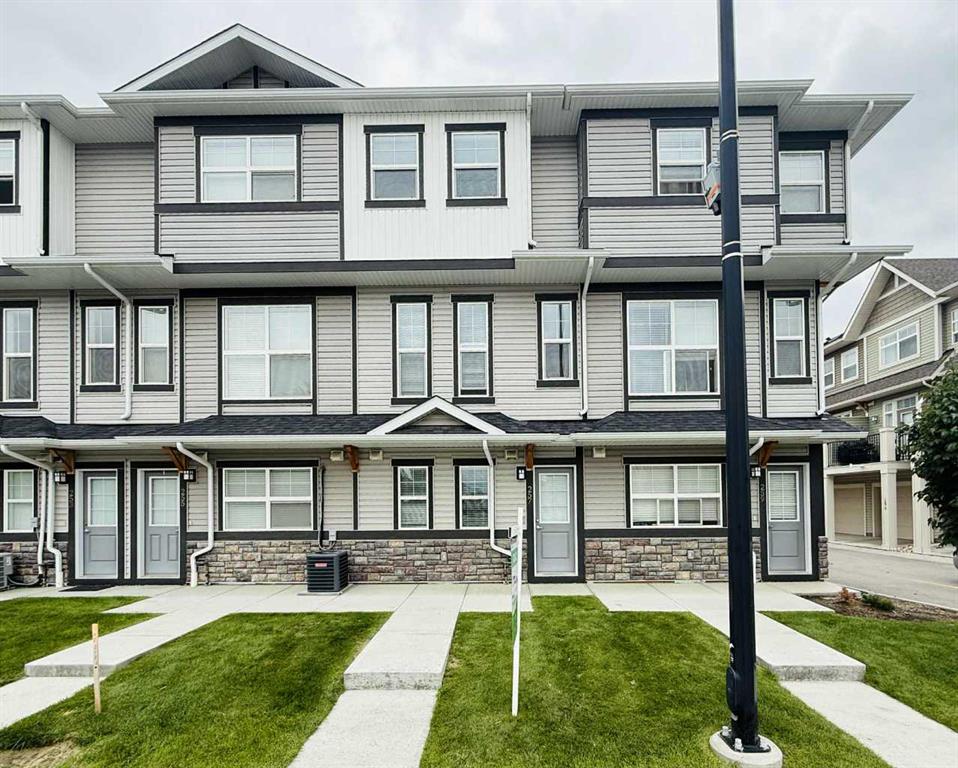 257 Legacy Common SE, A2259995, Alberta,