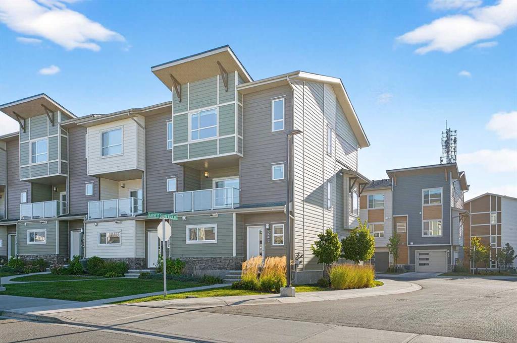 242 Harvest Hills Way NE, A2259999, Alberta,