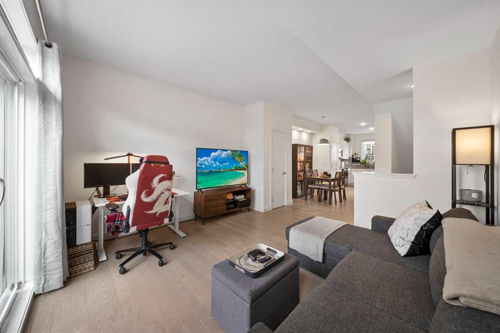 Fifth View of 25 Walden Common SE, Walden, Calgary, Alberta, T2X 4C4