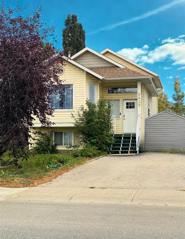 9425 Lakeland Drive , A2260099, Alberta,