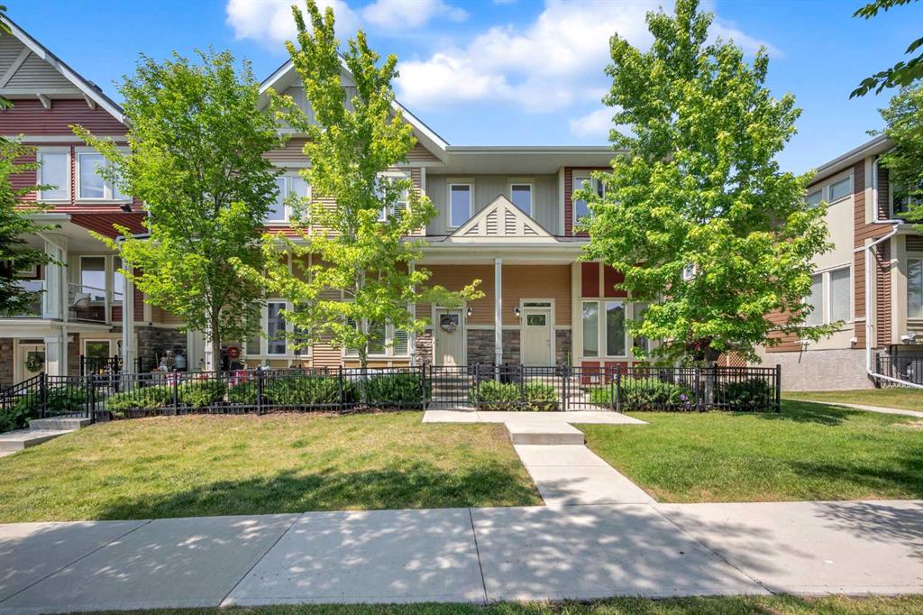 Second View of 45 AUBURN MEADOWS Way SE, Auburn Bay, Calgary, Alberta, T3M 2H8