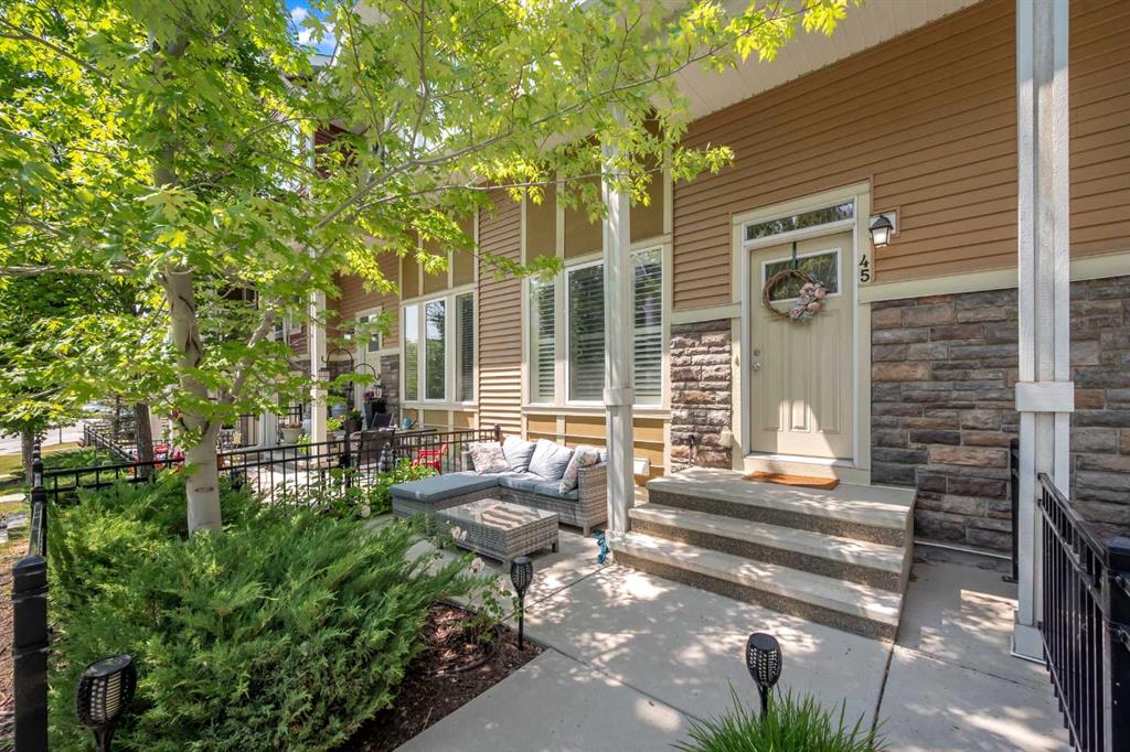 Third View of 45 AUBURN MEADOWS Way SE, Auburn Bay, Calgary, Alberta, T3M 2H8