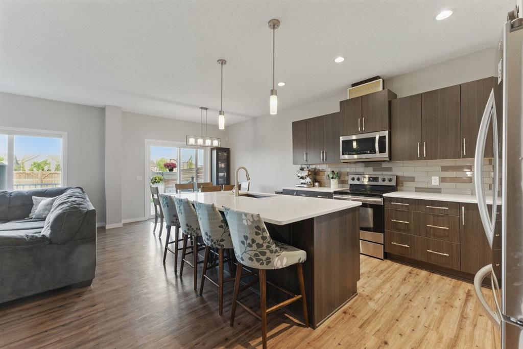 Fourth View of 230 Auburn Crest Way SE, Auburn Bay, Calgary, Alberta, T3M 1P8