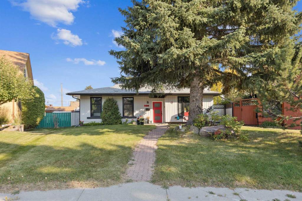 224 CEDARBRAE Crescent SW, A2260385, Alberta,
