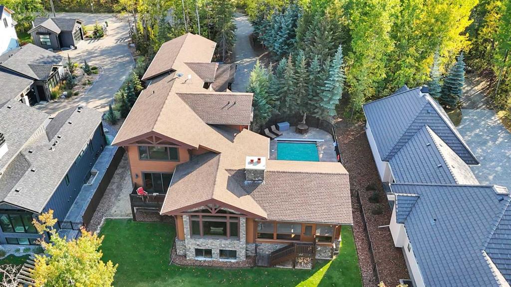 261 Honeymoon Drive , A2260387, Alberta,