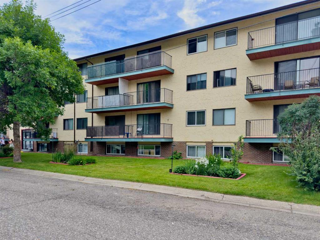 202, 13102 22 Avenue , A2260395, Alberta,