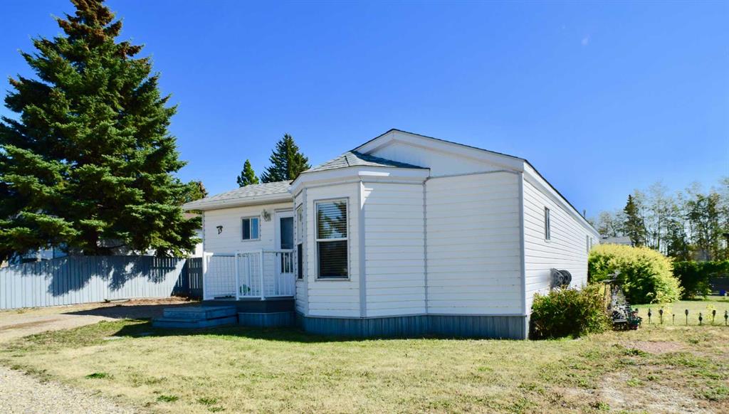 Third View of 13 East Loop  , NONE, Joffre, Alberta, T4L 2N2