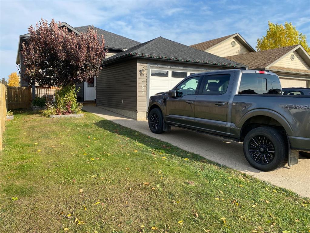 153 Paris Crescent , A2260547, Alberta,