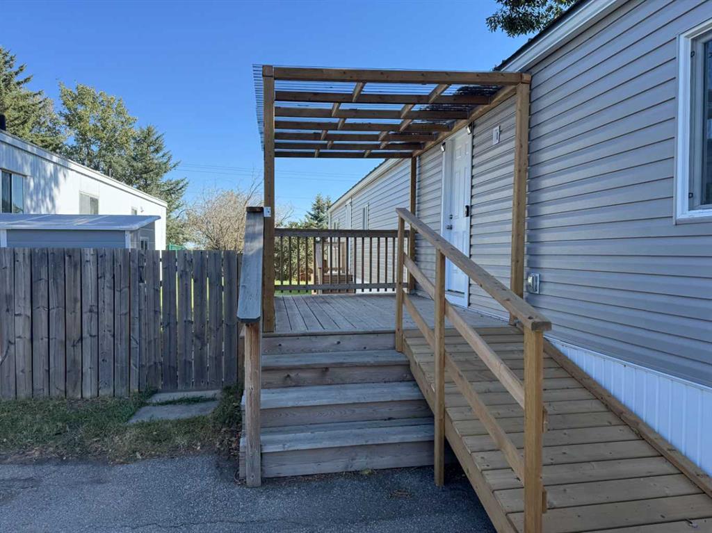 Third View of 206 Polar Avenue , NONE, High River, Alberta, T1V 1J4