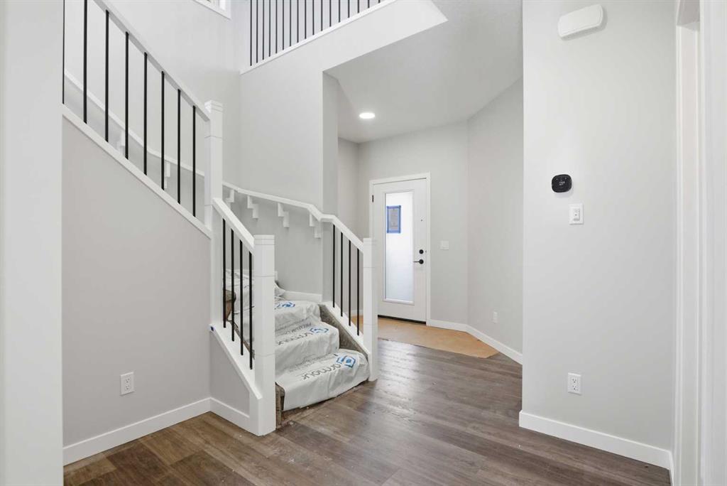 Fourth View of 119 Chinook Winds Manor SW, Chinook Gate, Airdrie, Alberta, T4B 5P9