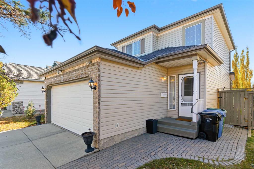 Third View of 162 Mt Apex Crescent SE, McKenzie Lake, Calgary, Alberta, T2Z 3C1