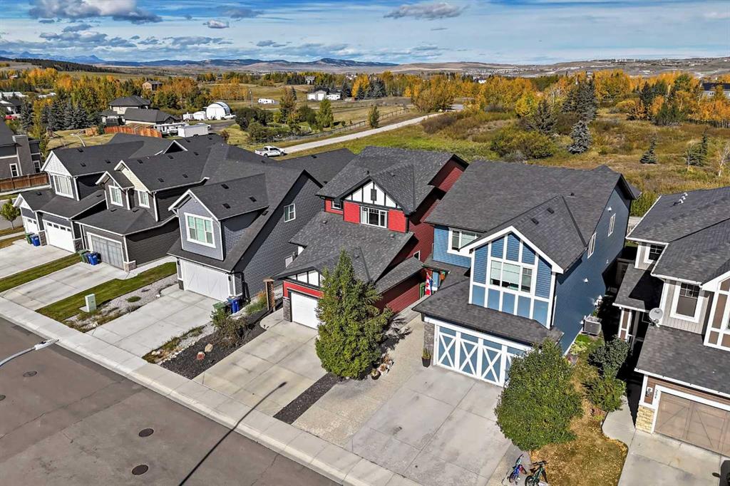 242 Fireside Place , A2260740, Alberta,