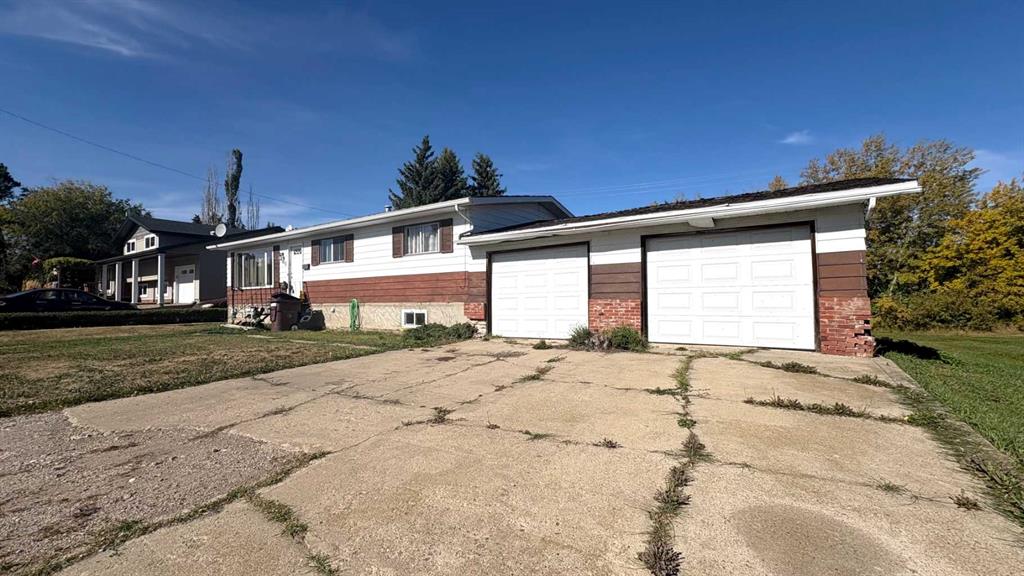 6 Lawley Avenue , A2260763, Alberta,