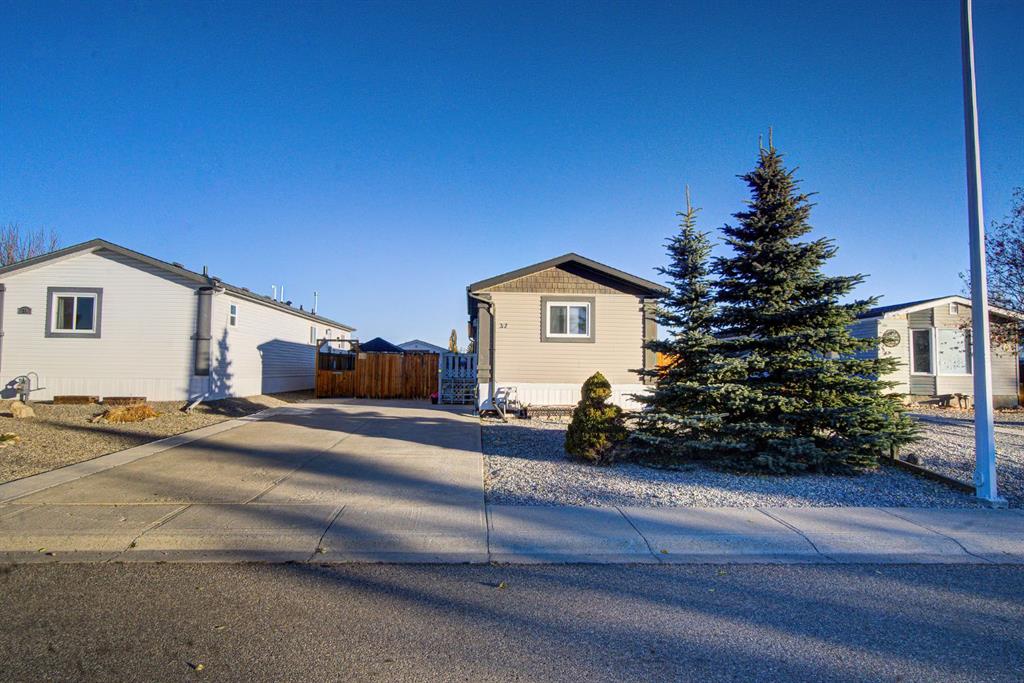 Fourth View of 32 Westover Crescent , NONE, Claresholm, Alberta, T0L 0T0