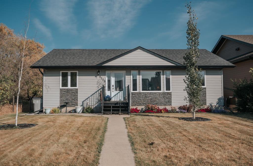 1129 16 Street , A2260948, Alberta,