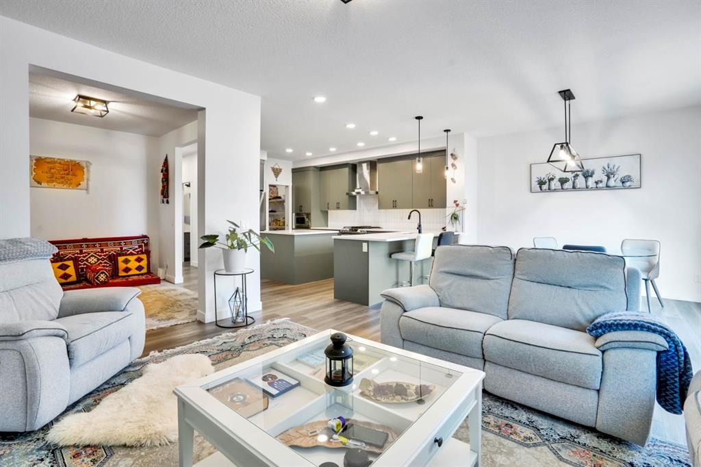 Third View of 353 Walcrest View SE, Walden, Calgary, Alberta, T2X 4V8